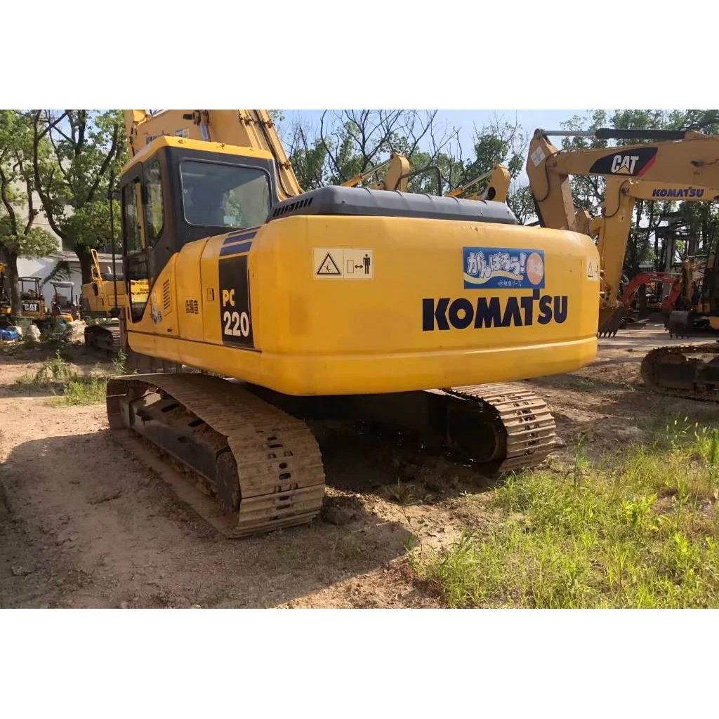 Используется Komatsu PC220-7 оптом высокое качество дешевые Гусеничные экскаваторы строительство для продажи
