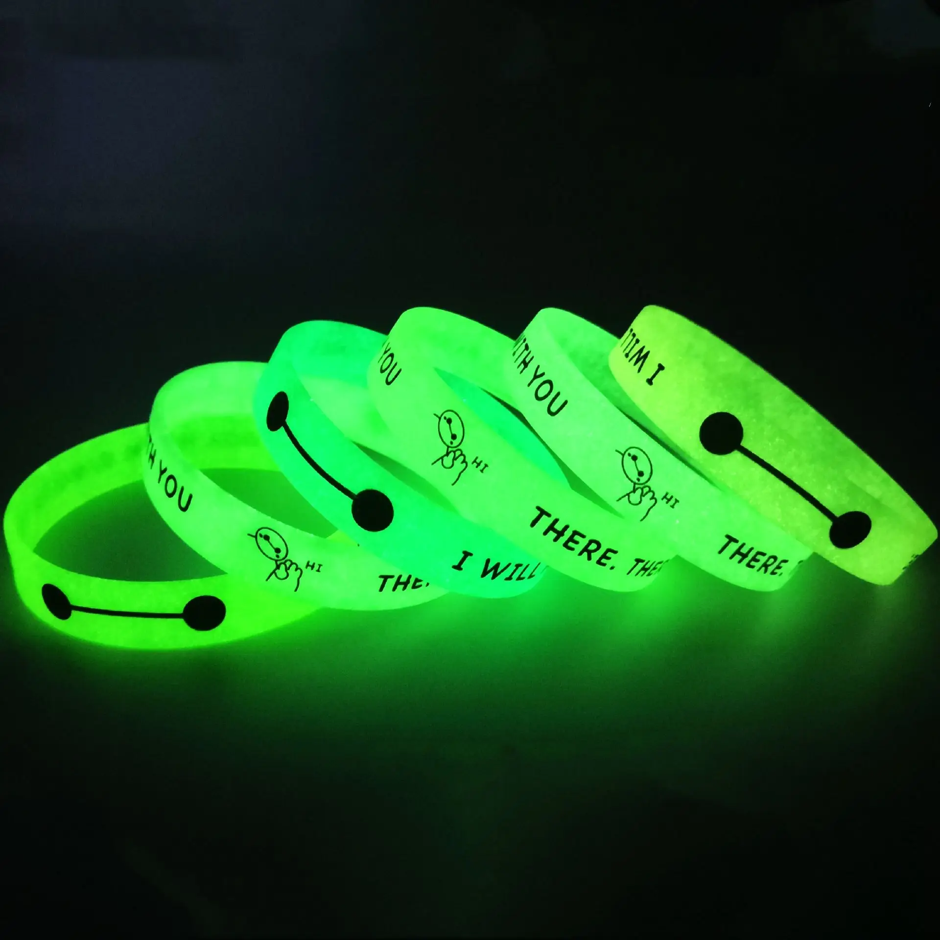 Custom Logo Personalized Silicone Wristband Holiday Gift Solid Black Glowing Silicone Wristband