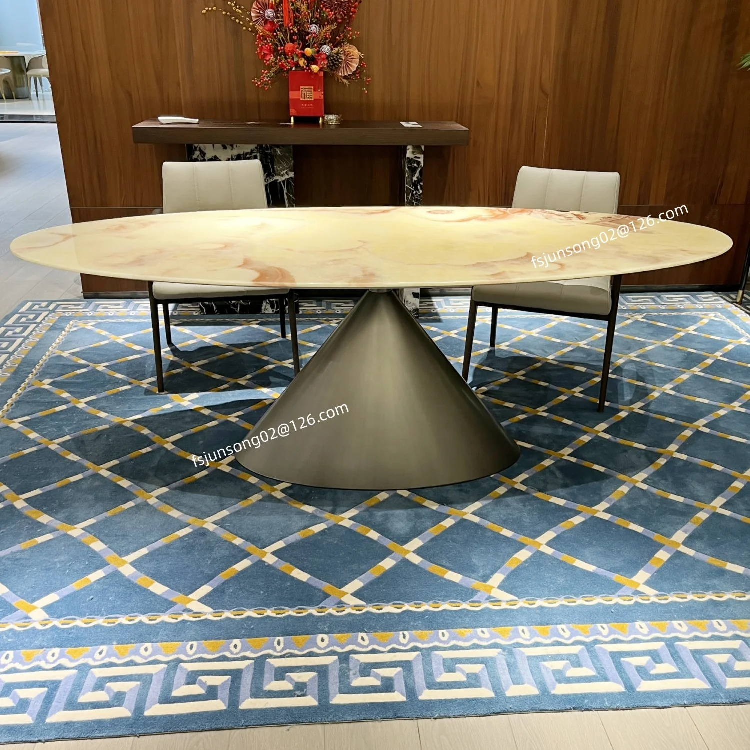 JS D81 Luxury Oval Marble Dining Table Modern Villa Dining Room Dinner Table Black Metal Base High Quality Home Furniture