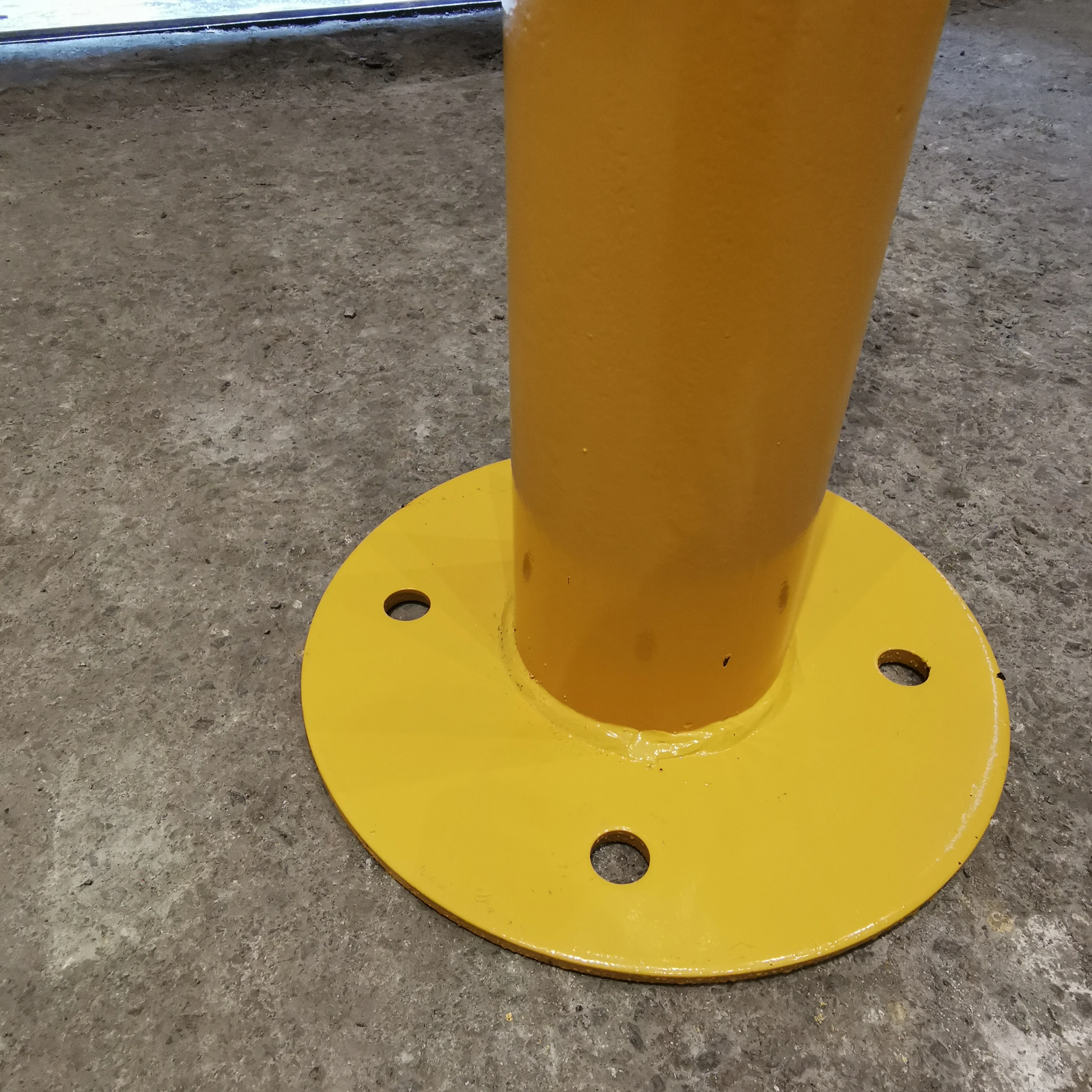 Австралийский движения из углеродистой стали с поверхностным монтажом фиксированный статический базопасности парковки желтый столбик для парковки