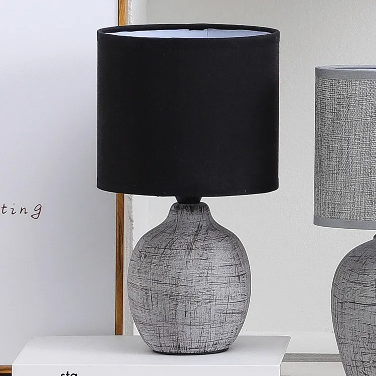European modern table lamps cheap living room black bedside night light lamp with linen lampshade