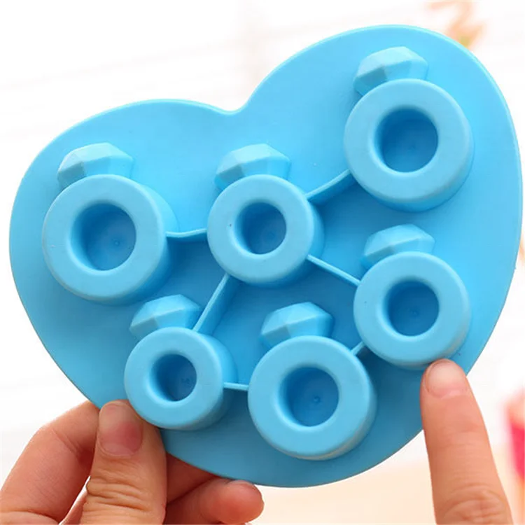 Eco Friendly New Design Diamond Ring Shaped Ice Cube Tray