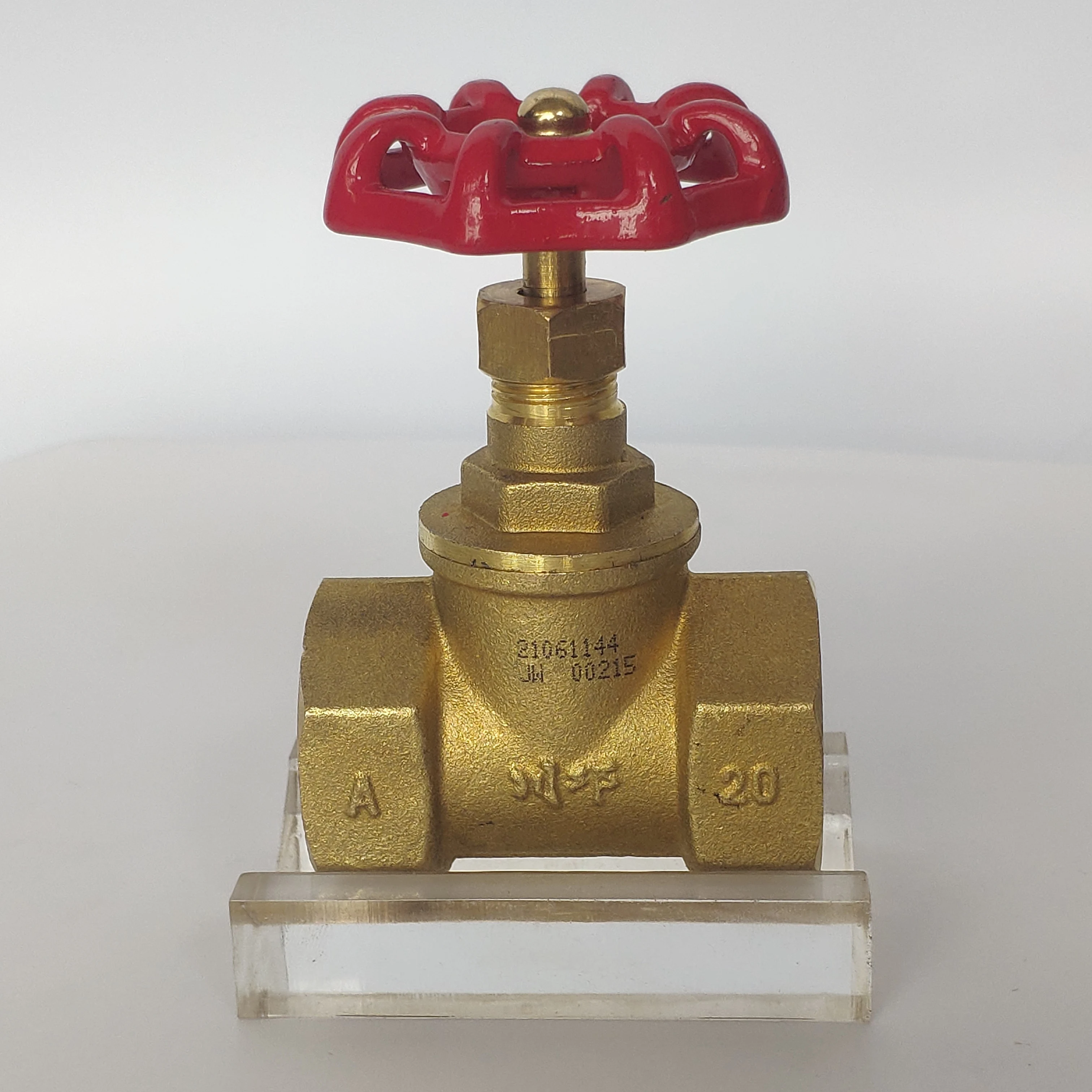 Chuanqiong brand brass stop valve made in China can check the water flow and cut off the water flow