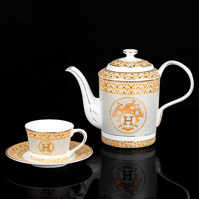 Luxury H Bone china Gold Plate Porcelain for Wedding Restaurant Vintage Ceramic Charger Plate