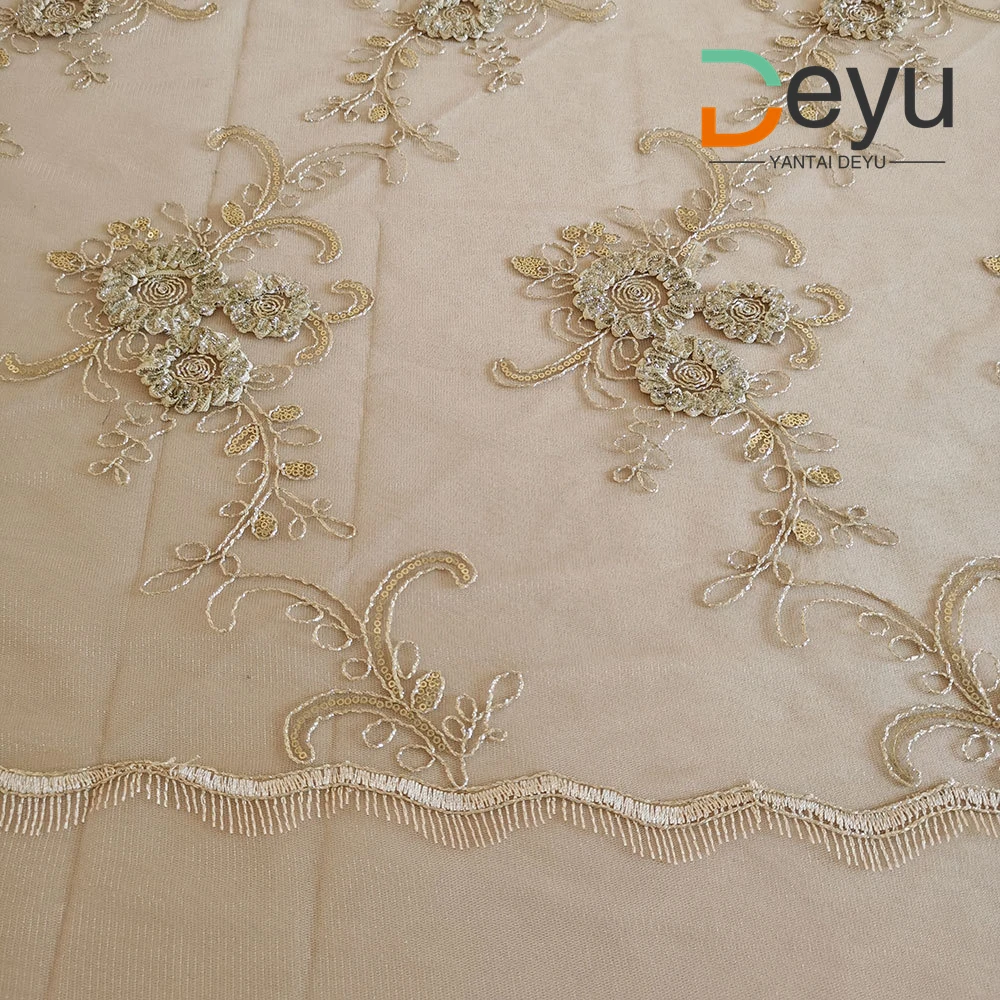 Wholesale 132 inch round light rose lace embroidery mesh tablecloth for luxury wedding