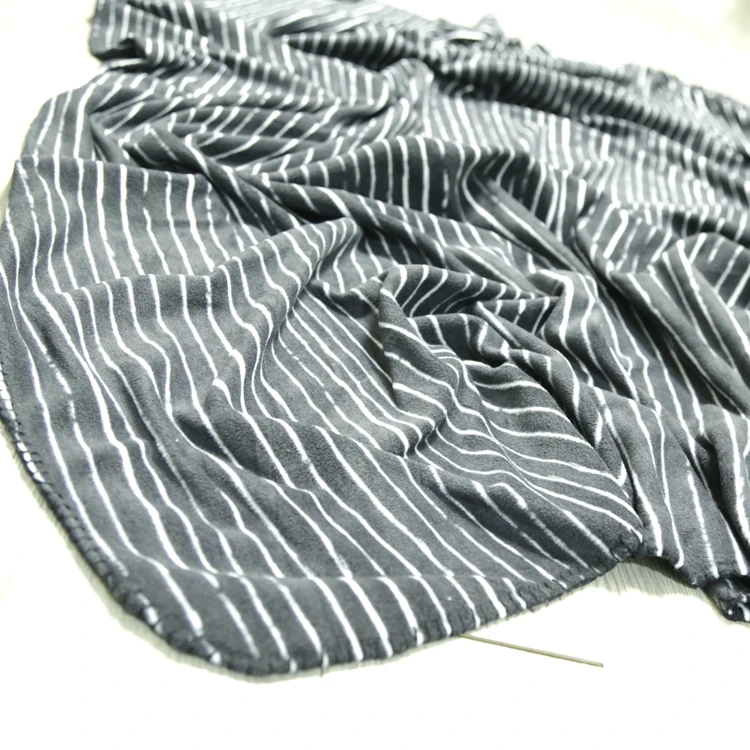 Wholesale RTS High Quality Heavy Weight Print Stripe Yoga blanket Polar Fleece Blanket Throw Chunky Knit Blanket