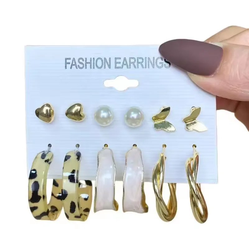 Women Fashion Imitation Pearl Gold Hoop Butterfly Earring Unique Stainless Steel Earrings