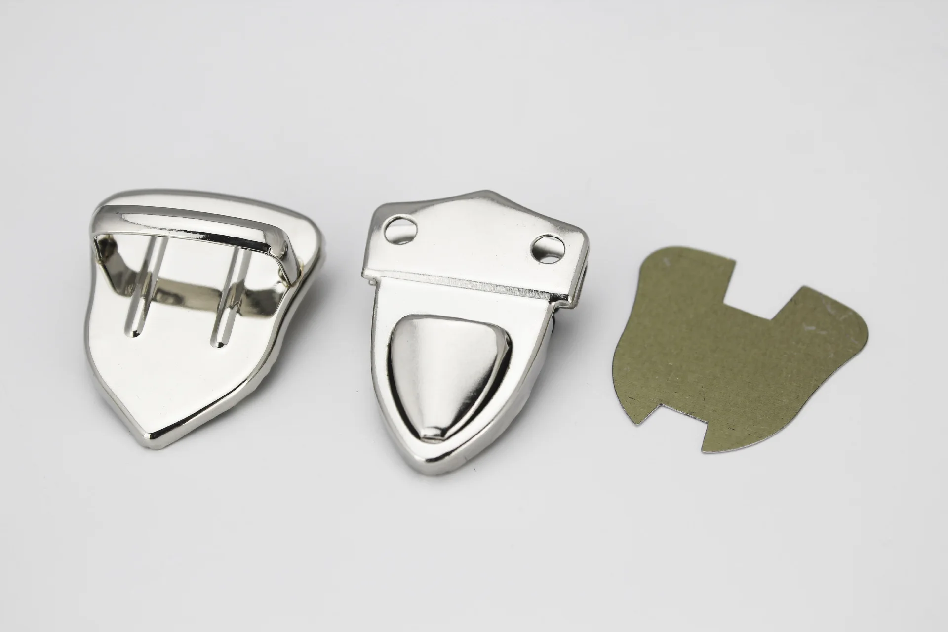 Excellent quality unique design plating metal bag lock catch hardware accessories hasp luggage buckle smaller Clips  Push Locks