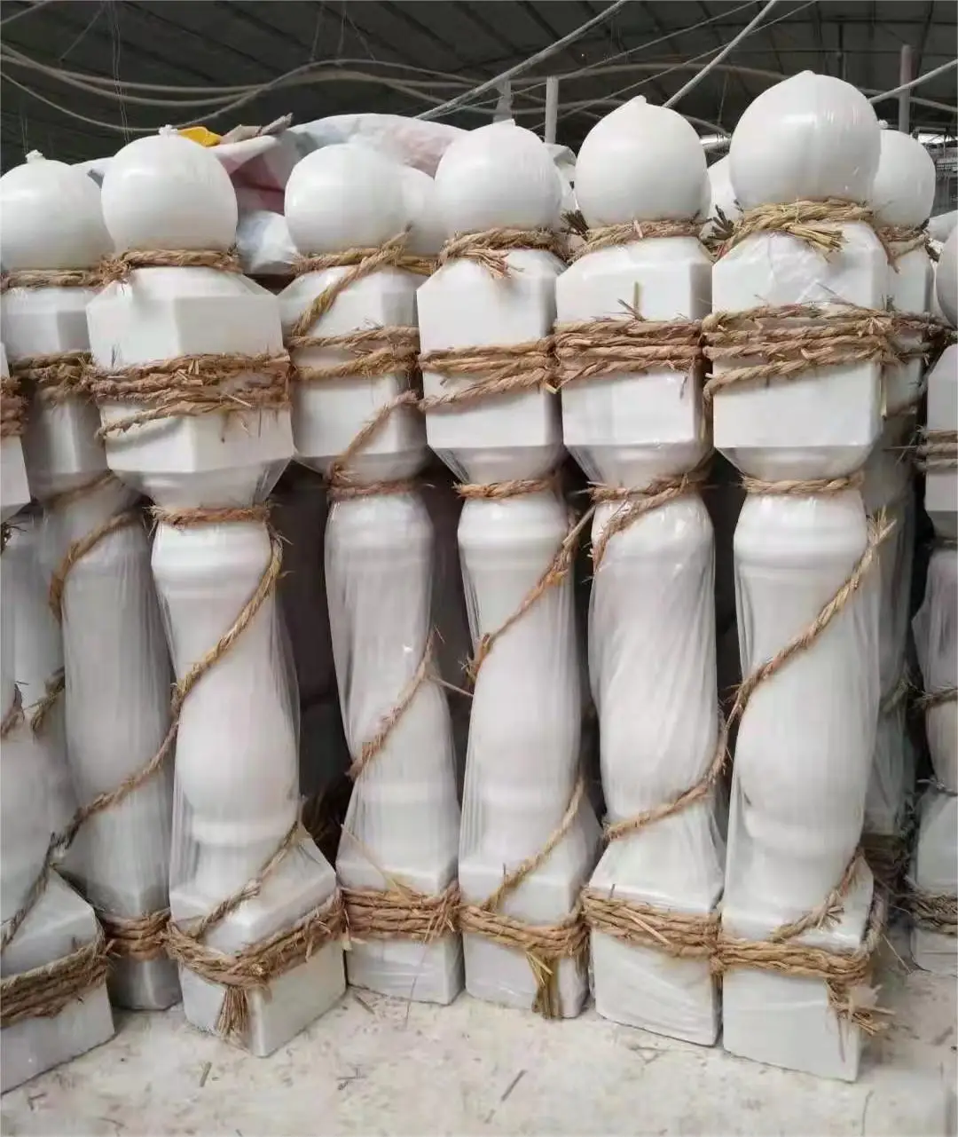 GUCI White Marble Baluster Balcony European Design Decoration Carved Natural Stone Villa Railing