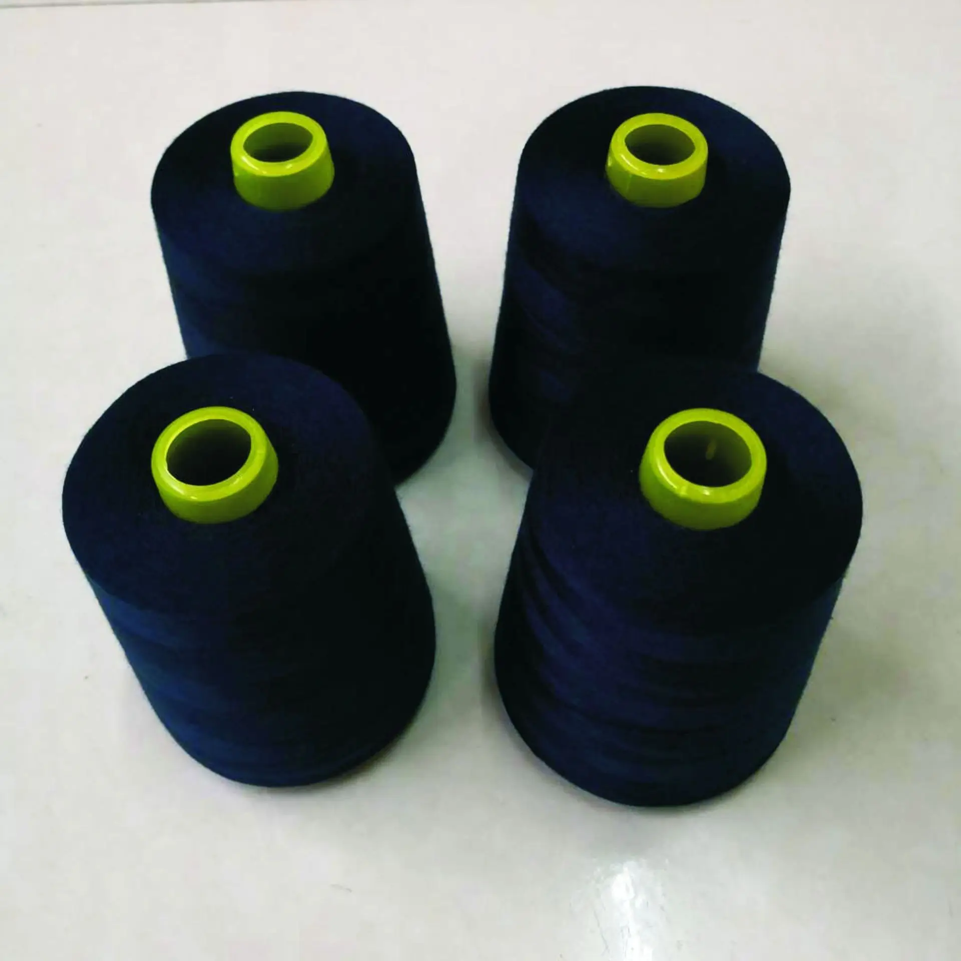 
Wholesale high quality Yizheng fiber 100% spun polyester 302 30s/2 sewing thread 