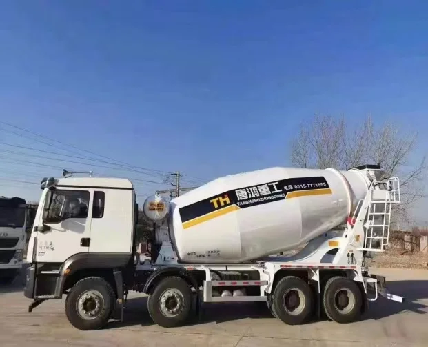 12 Cubic Meter 8*5 M3000S Mobile Concrete Ready Mix Mini Concrete Mixer Tank Truck