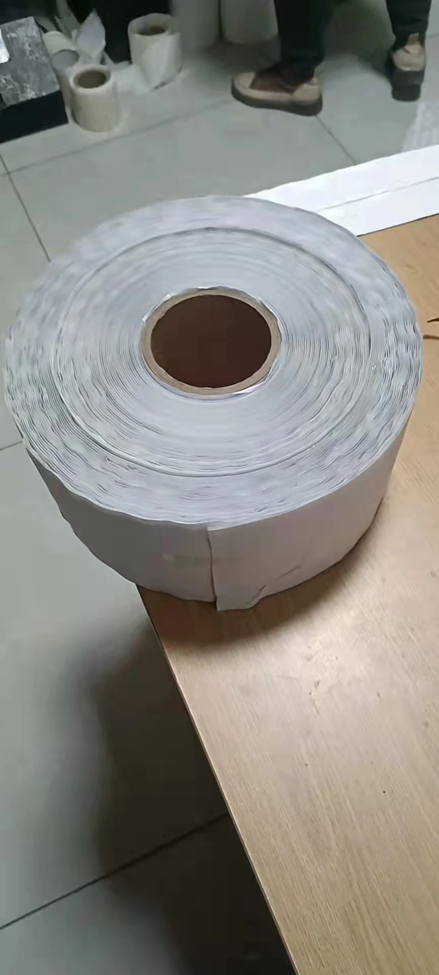 VAPOR BARRIER TAPE/NON WOVEN FABRIC WATERPROOFING TAPE WINDOW TAPE FOR CONCRETE JOINT