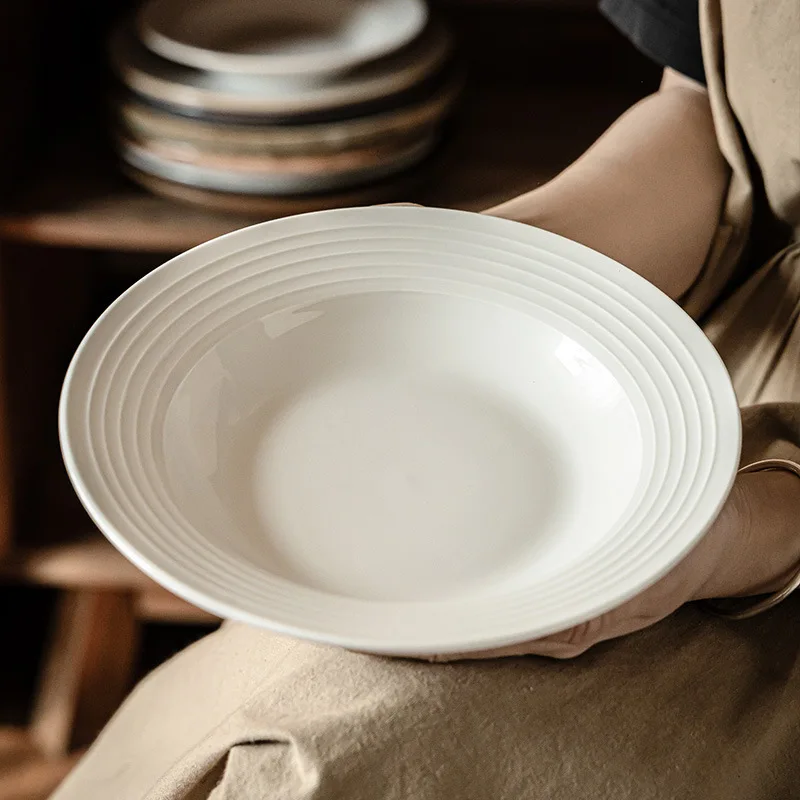 High-Grade Japanese-Style White Ceramic Straw Hat Plate Premium Dinner Plate Tableware for Parties Wholesale Dish Plate Serving