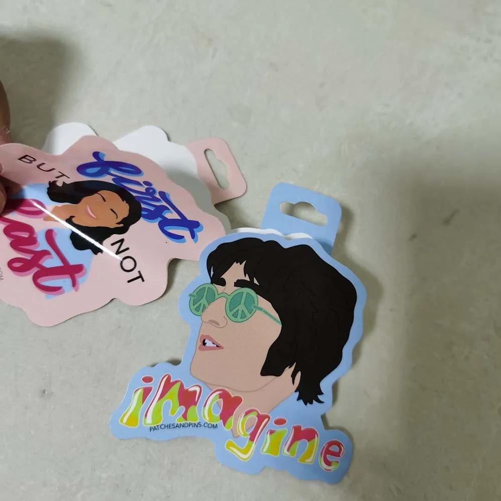 High Quality Clothes Labels HangTag Brand Advertising Vinyl Sticker Hang Tag for clothes garment Clothing hang Tags