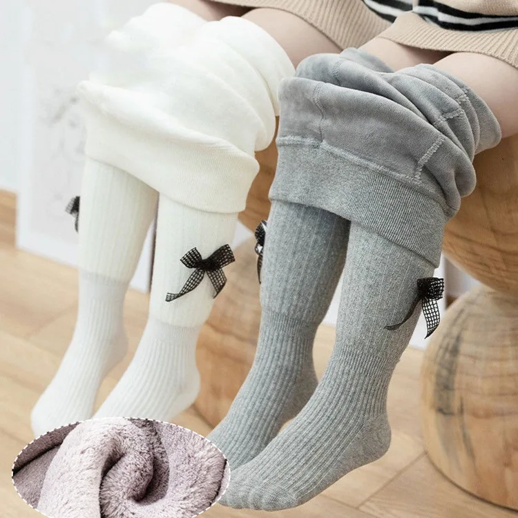 Everbright hot sale pomp pomp fuzzy socks warm tights child winter tights for newborn