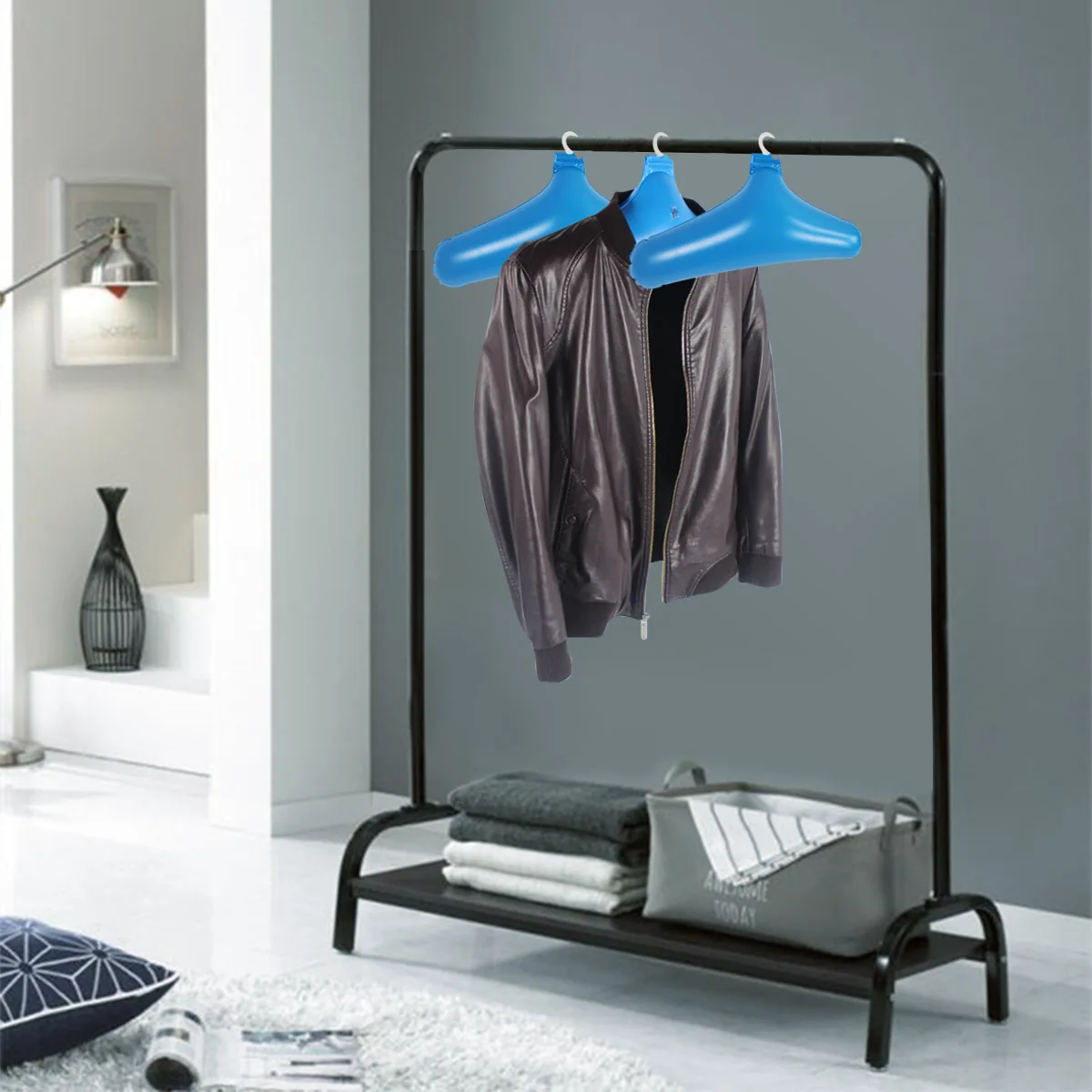 PVC Outdoor Travel Inflatable Clothes Hanger Easy To Take