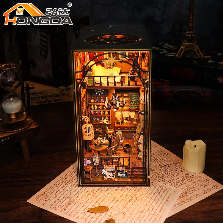 Хонгда лидер продаж M2311 Mira Magic House Diy Book набор для книг из дерева миниатюрный книжный уголок с подсветкой