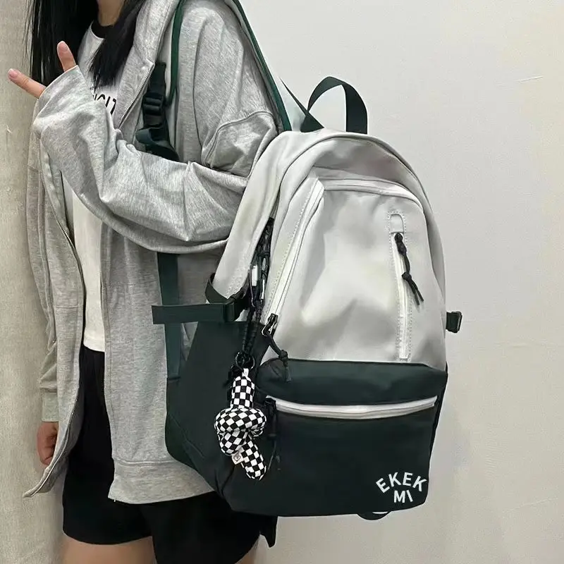 Casual Patterned Laptop Backpack Softback Computer Bag with Zipper Closure for Students for School and Travel Polyester Lined