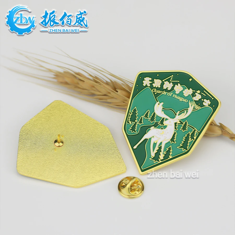 12 years custom experience Chinese manufacturer makes metal pin logo badge Zinc alloy brooch soft enamel lapel pin