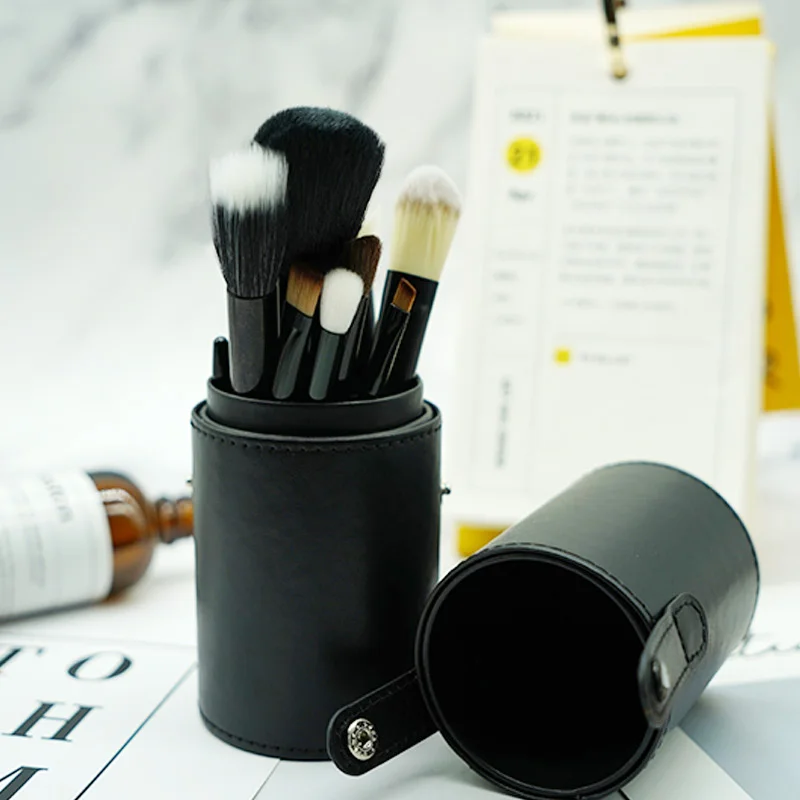Multi Functional Creative New Pretty Waist Handle Cosmetics Kit Professional Facial Silicone Makeup Brush With Leather Case