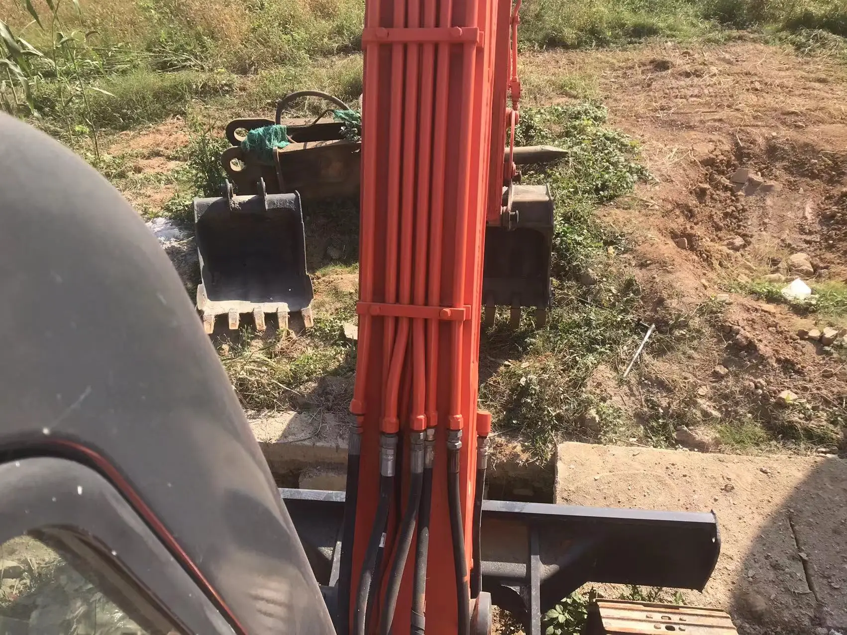 Doosan55 Crawler excavator factory price efficient Doosan 55 60 75 300 380 second-hand excavator for sale original