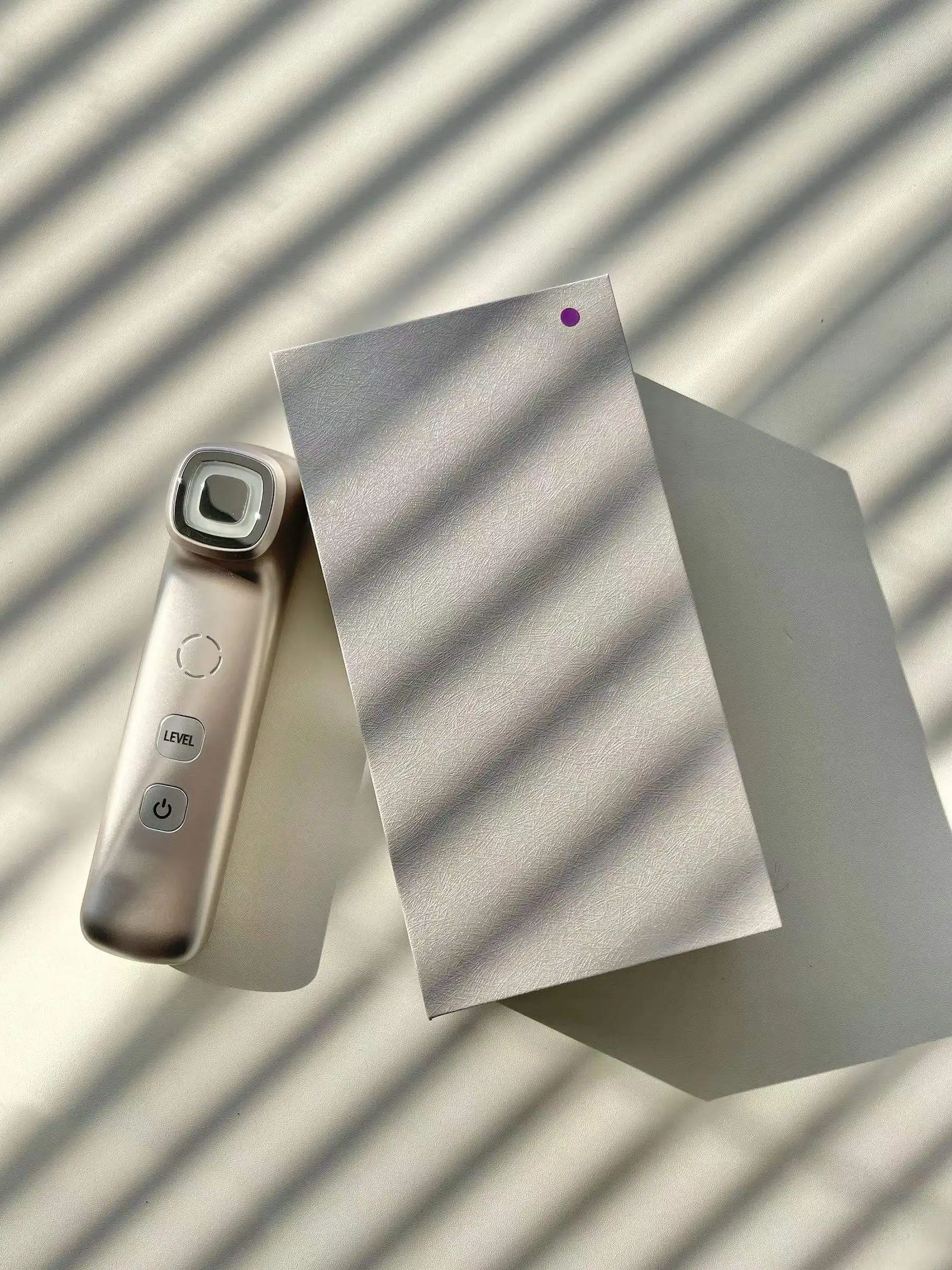 RF beauty instrument RF plastic surgery machine anti-aging instrument newa rf wrinkle reduction device wireless