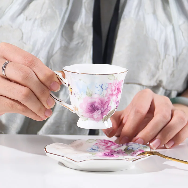 Nice british coffee cups with gold rim fine bone china coffee tea cup and saucer set