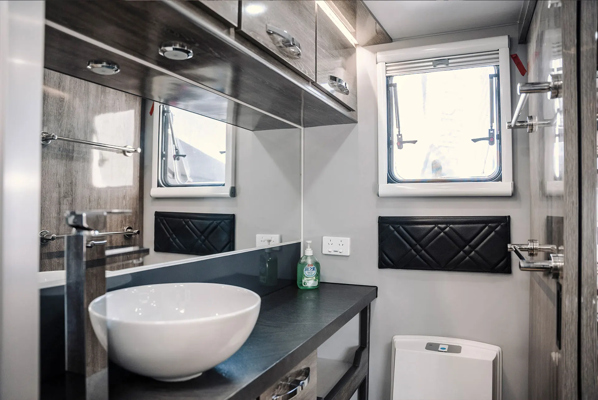 SAINTFAN Factory Custom Made Road Small Camper Trailer Caravan with LED Travel Kitchen