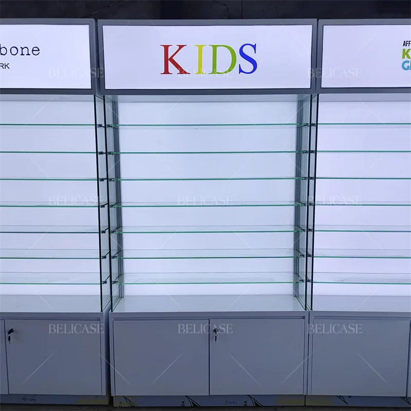 Современный настенный шкаф для париков