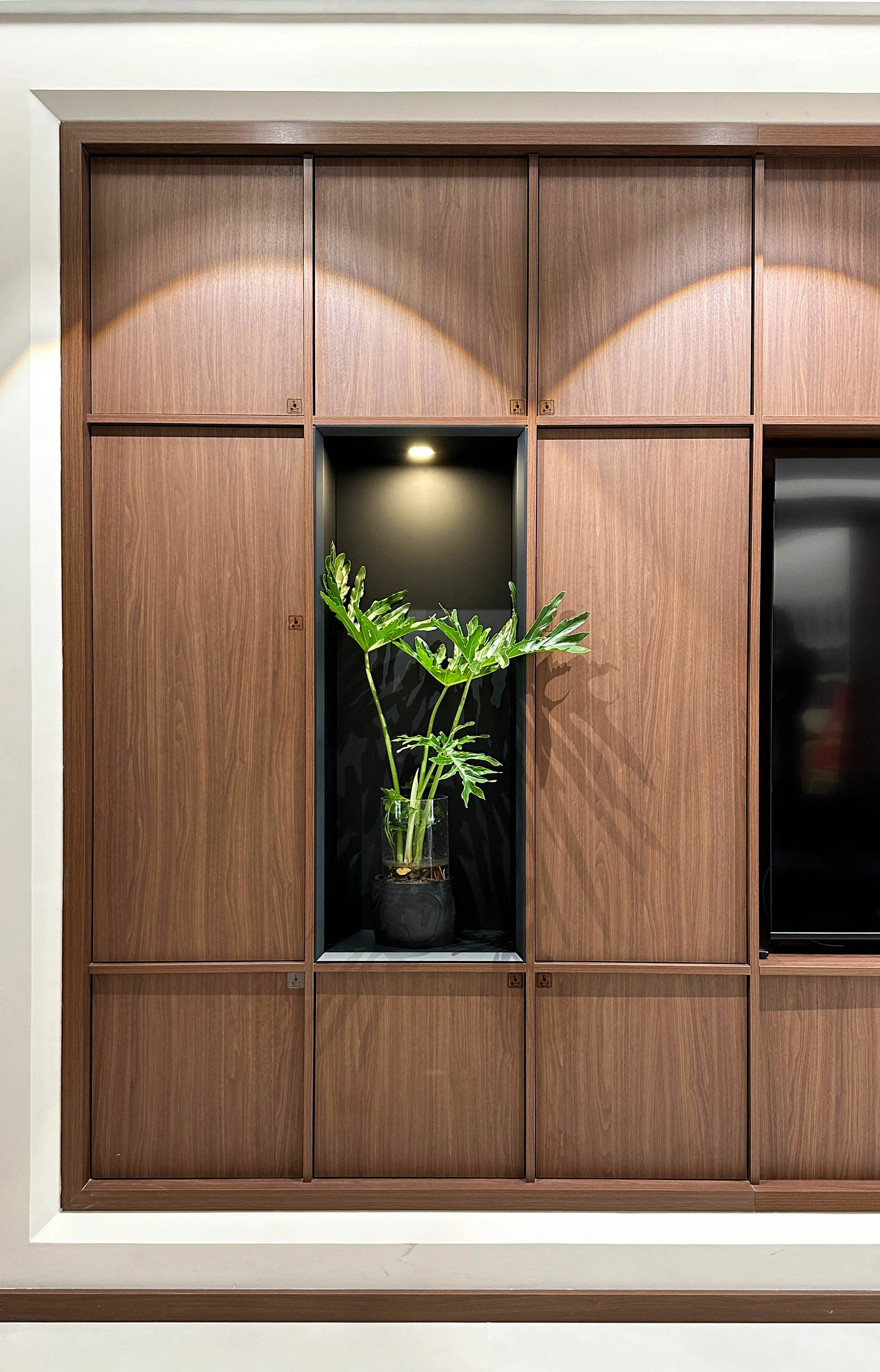 Living Room TV counter Living Room Furniture Southeast Asian Style Rattan Woven Door