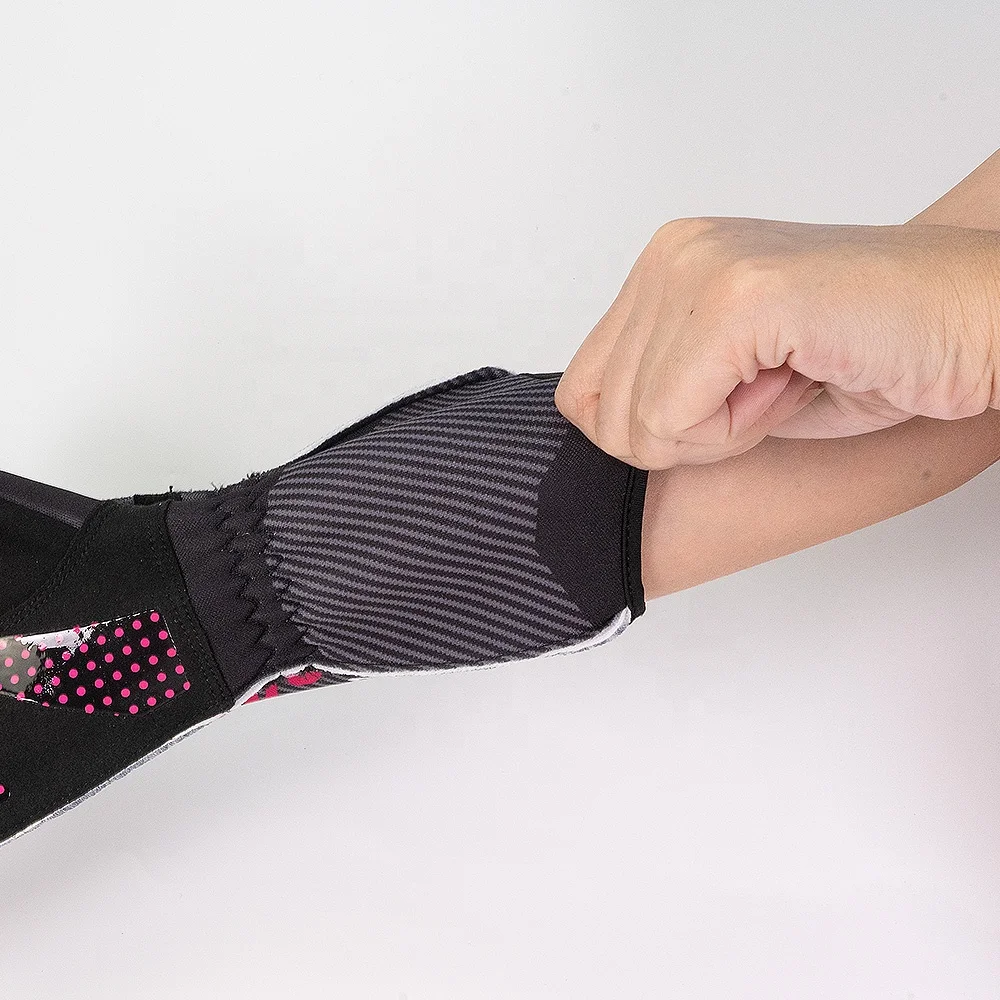 ODM Full Finger Black Motocross Gloves Lightweight Karting Gloves Moisture Wicking Racing Gloves Factory