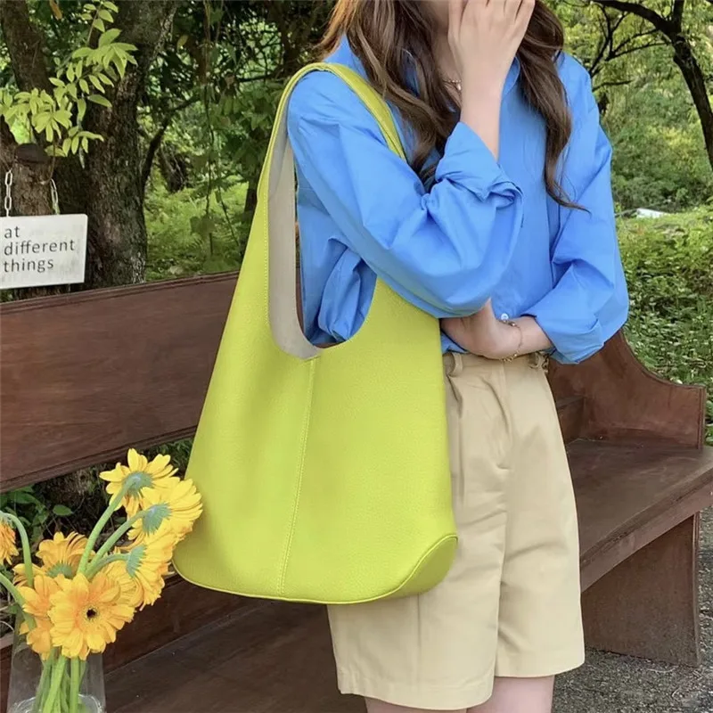 Hot Sale Retro underarm tote bag 2022 Korean popular large-capacity soft pu leather shoulder tote bag