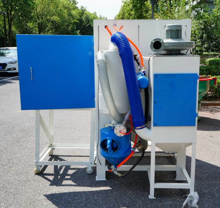 Pressure blast cabinet