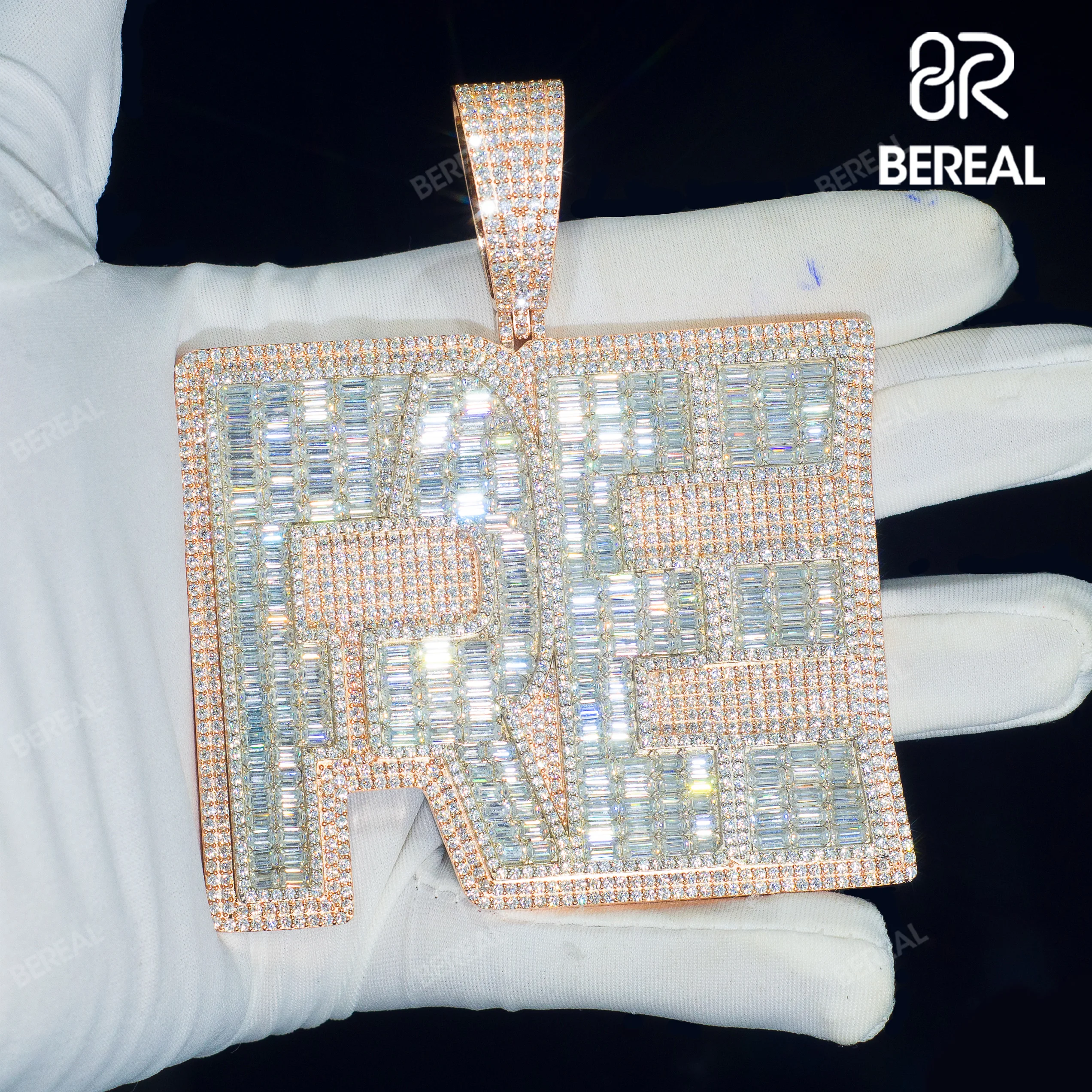 Bereal Custom Fine Pendant Personalized Silver Diamond Vvs Baguette Moissanite Iced Out Letter Jewelry Pendant Necklace jewelry