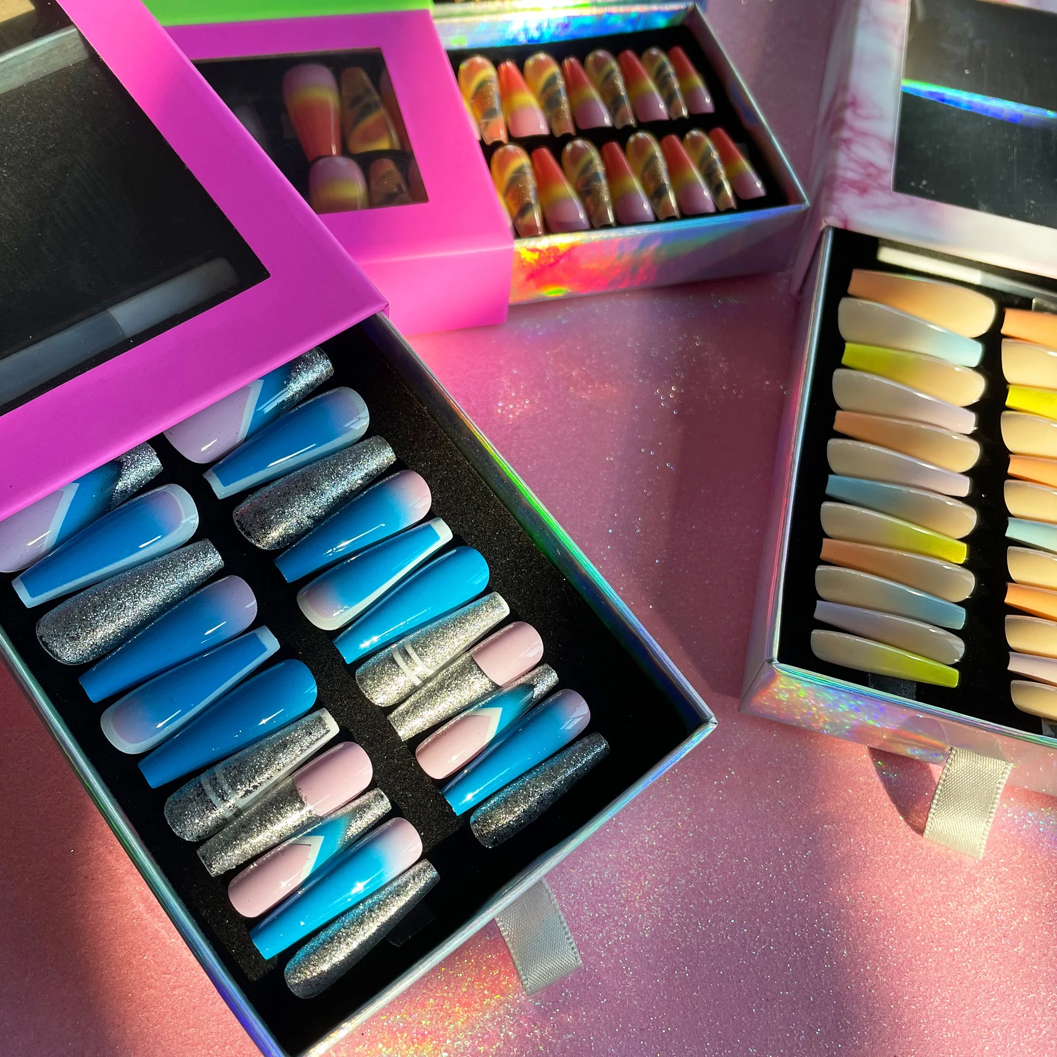 Naixi Custom Nails Press on Full Cover Acrylic Nails Ombre Shining Diamond  24pcs/Box Blind Box