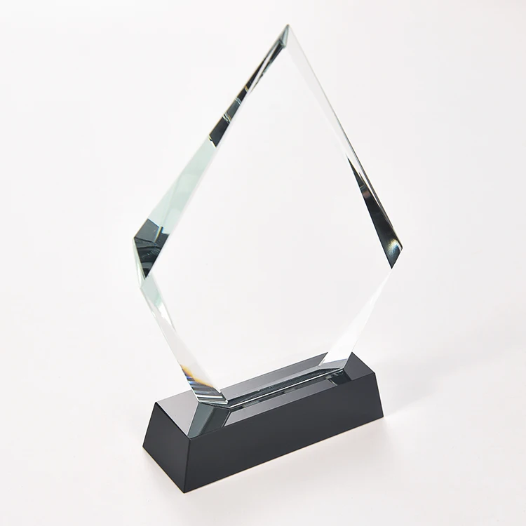 New Arrival Trofeo Di Cristallo Personalized Wholesale Direct Sales Award Crystal Trophy Glass