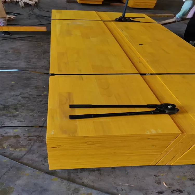 21mm  25mm 27mm Three Layer Yellow Shuttering Plywood For Slab Formwork To Wall