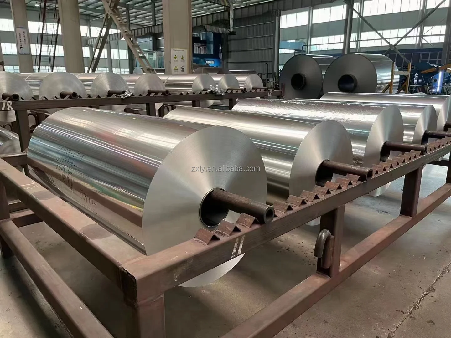 8011 1235 8006 Aluminum foil 6/6.35/6.5/7 micron 6.35 um 8079 8011 Alloy for coating lamination