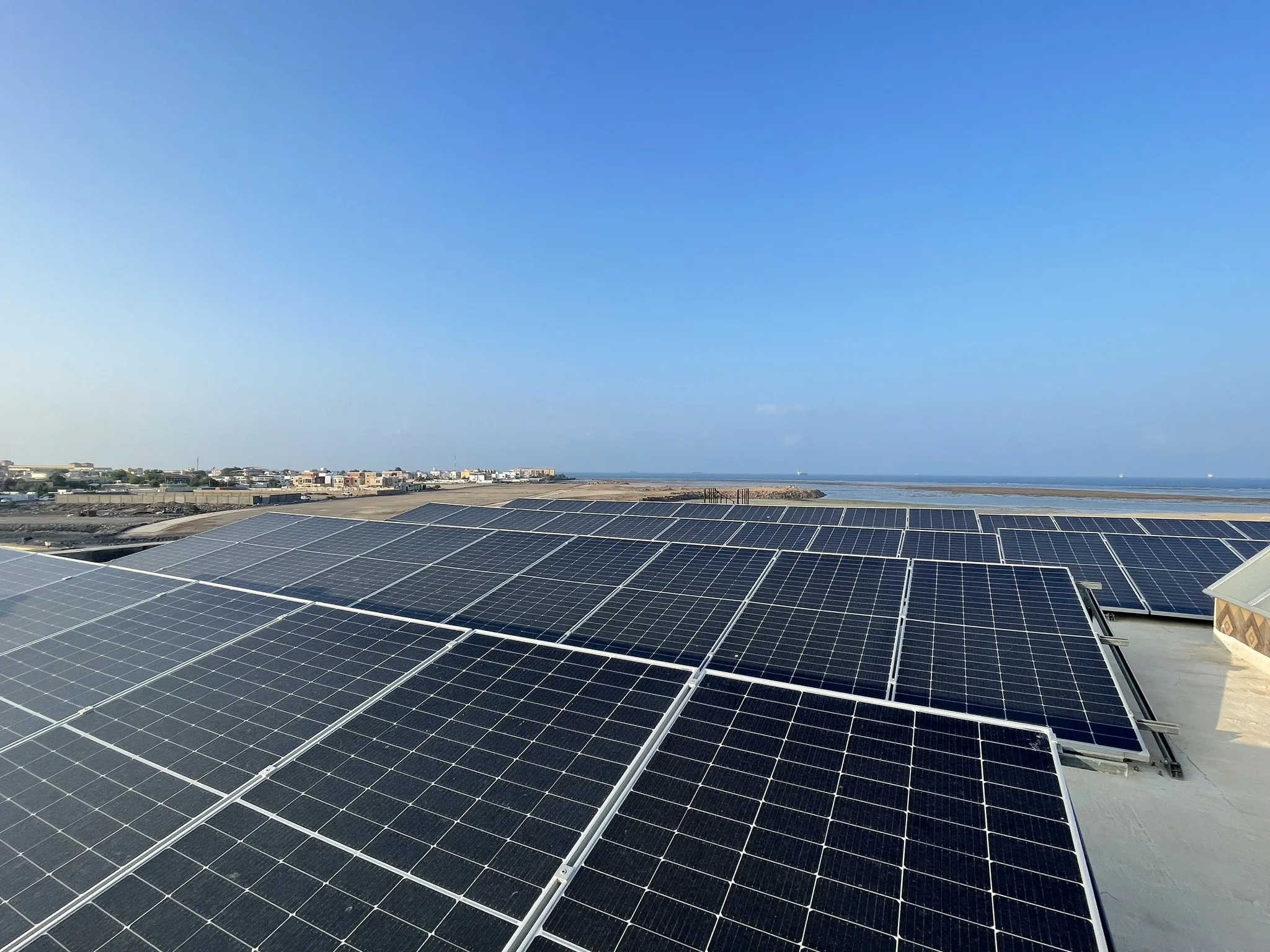 3-50KW гибридная фотоэлектрическая система производства электроэнергии Промышленная и коммерческая солнечная энергетическая