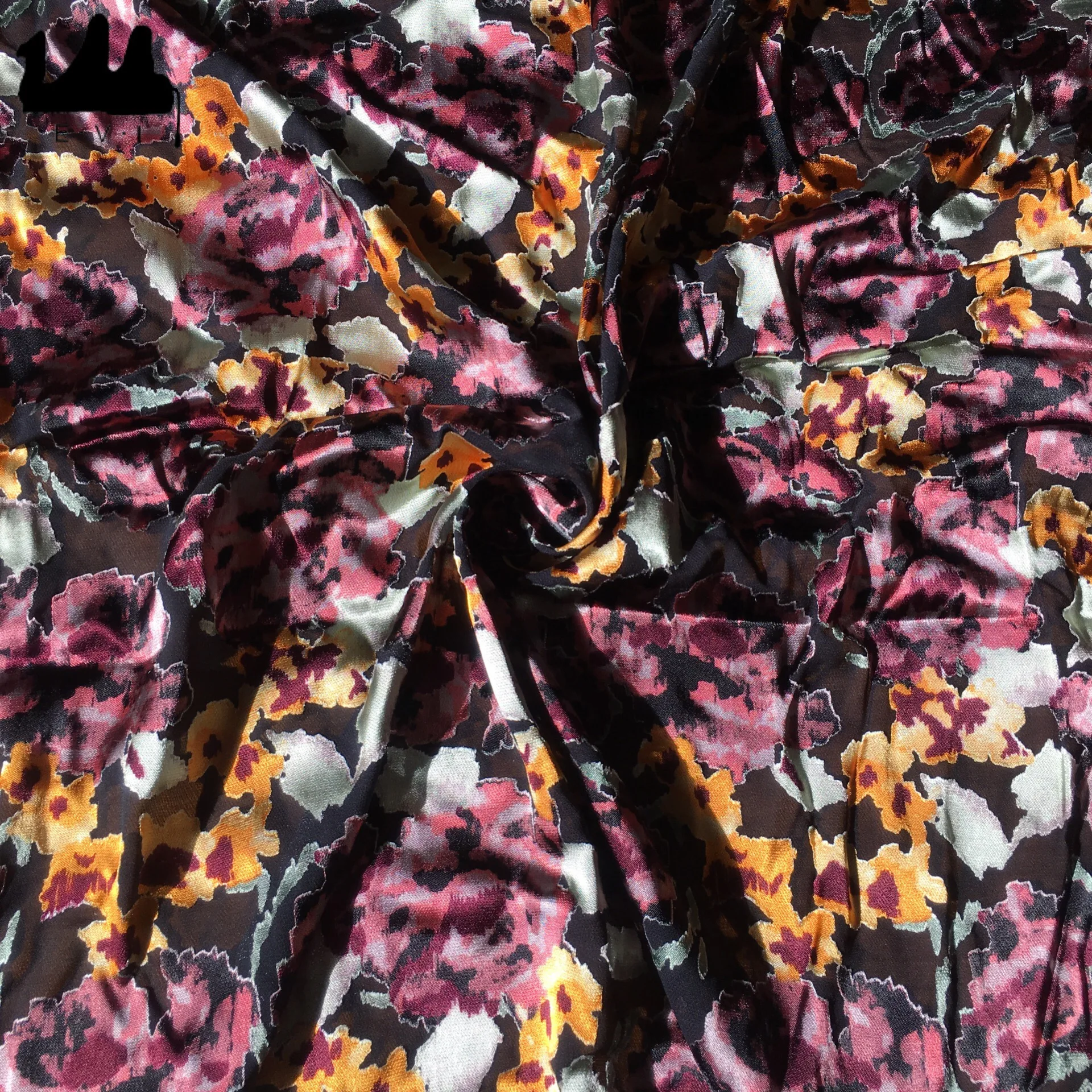 
Floral Pattern Jacquard Burnout Clothes Fabric 