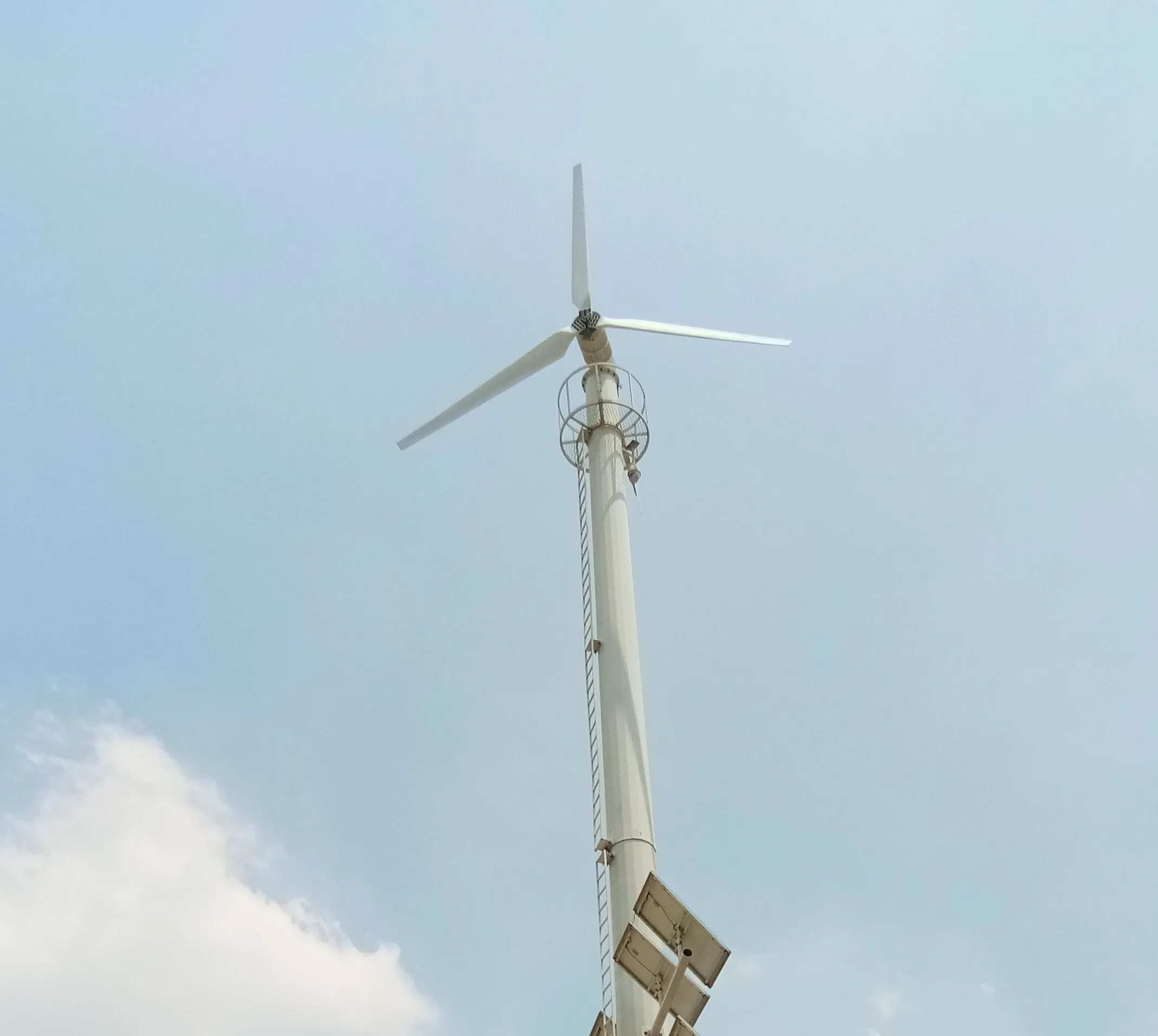 For Sale 5000w Wind Turbine Wind Power Turbine Generator Solar Wind Turbine