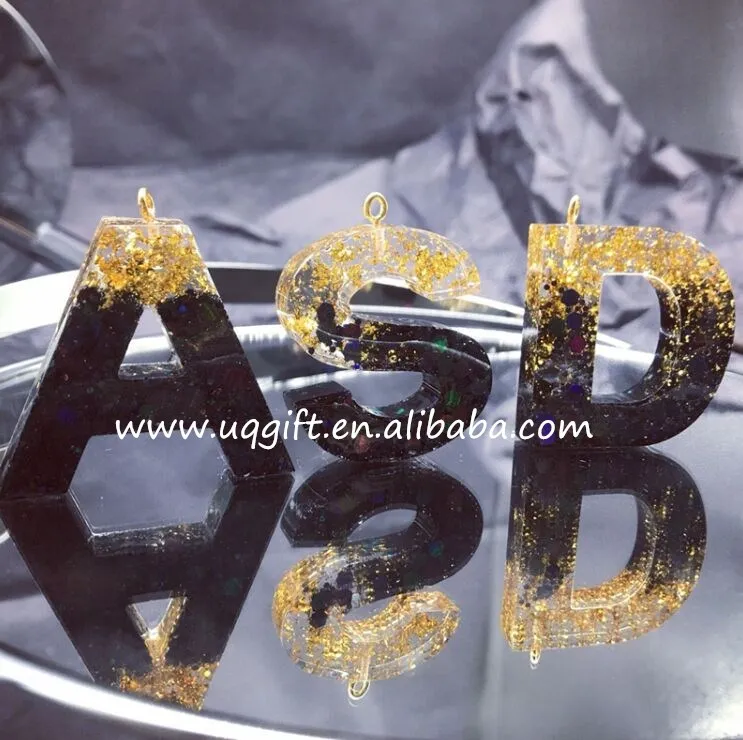 Прозрачный блестящий золотой фольги Печать Алфавит из смолы в форме буквы брелок, автомобиль Шарм аксессуары уникальное ожерелье подарок