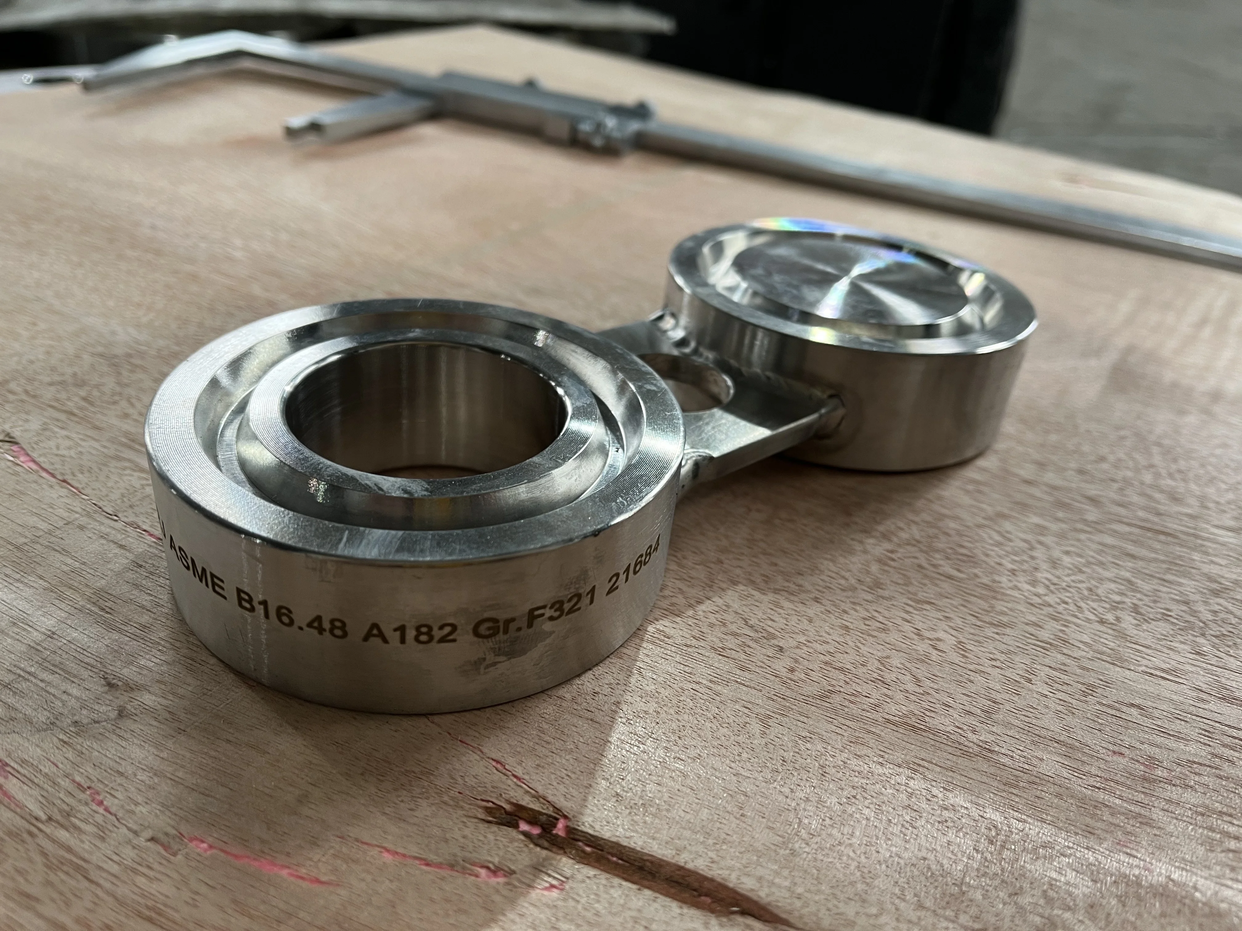 A182 F321 ASME B16.48 CL2500 RTJ Stainless steel Spectacle Blind
