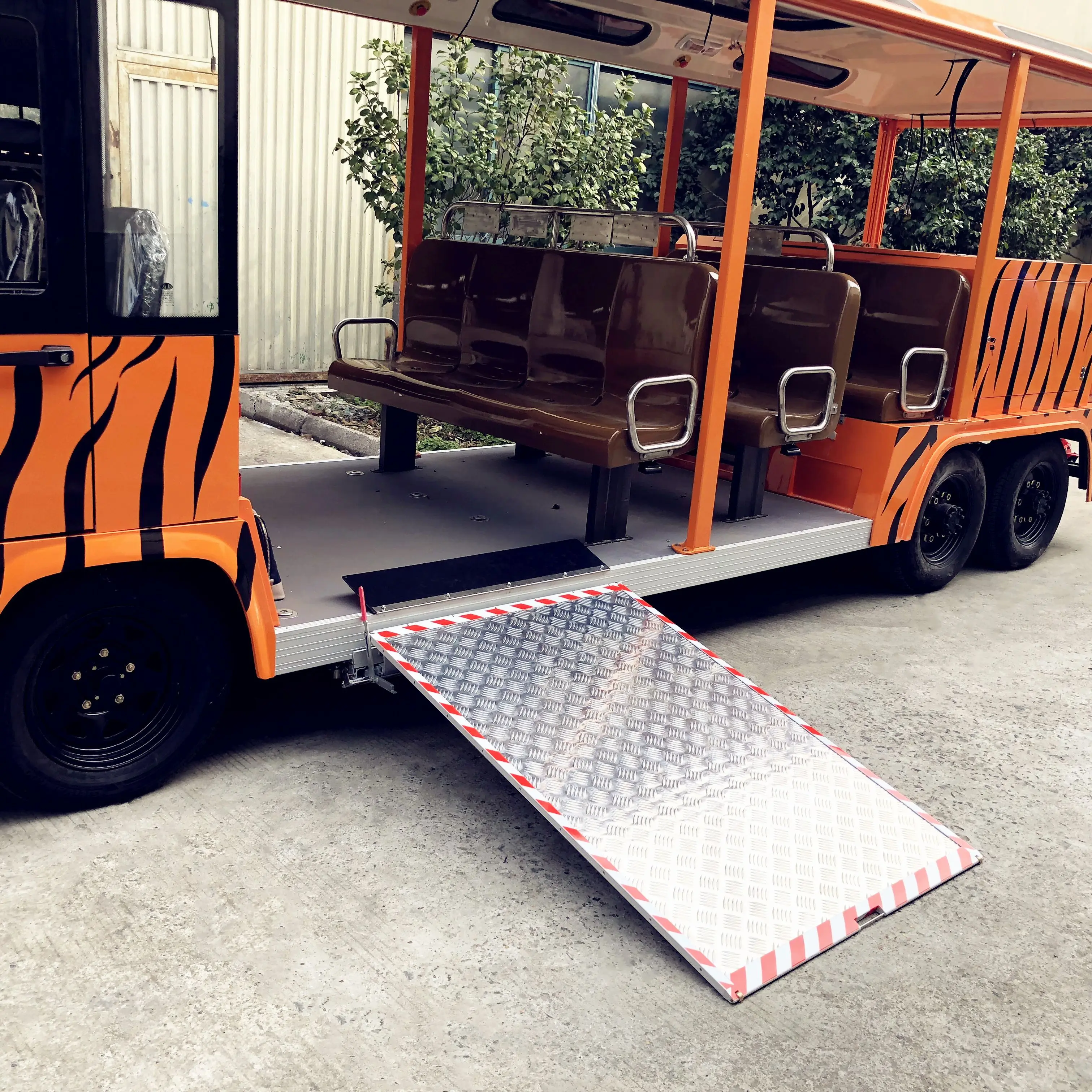 Handicap disabled Manual Wheelchair Ramp Slope for City Bus with CE certificate