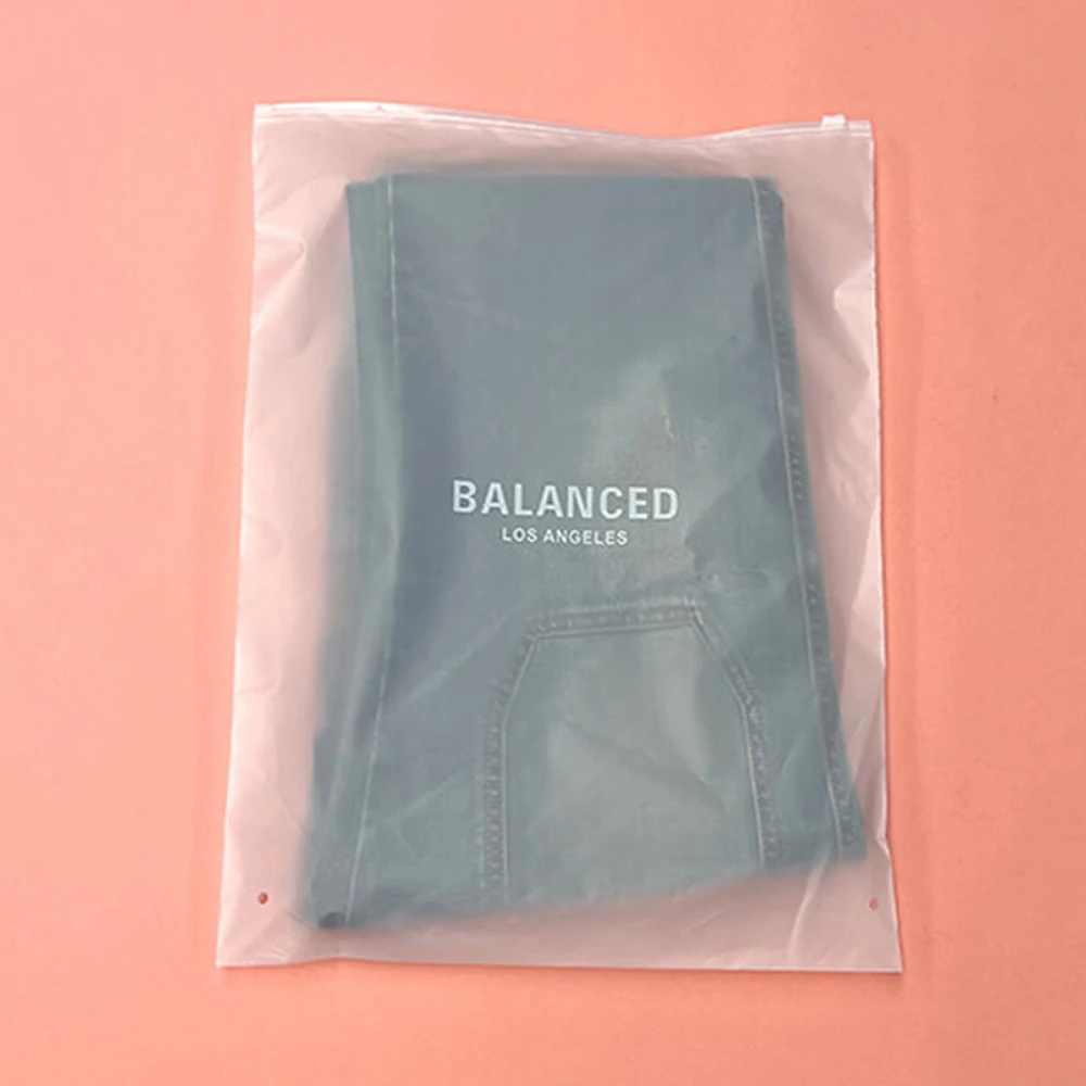 Custom eco friendly Matte Biodegradable zip lock bag, T Shirt Swimwear plastic clothing zipper bags ziplock bag for clothes