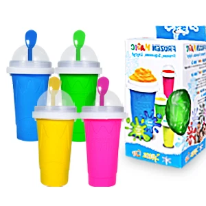DUMO Eco-friendly Plastic Ice Cream Squeeze Cup with Lid Food Grade Silicone Frozen Slushy Maker DIY Smoothie Cup Pinch Cups