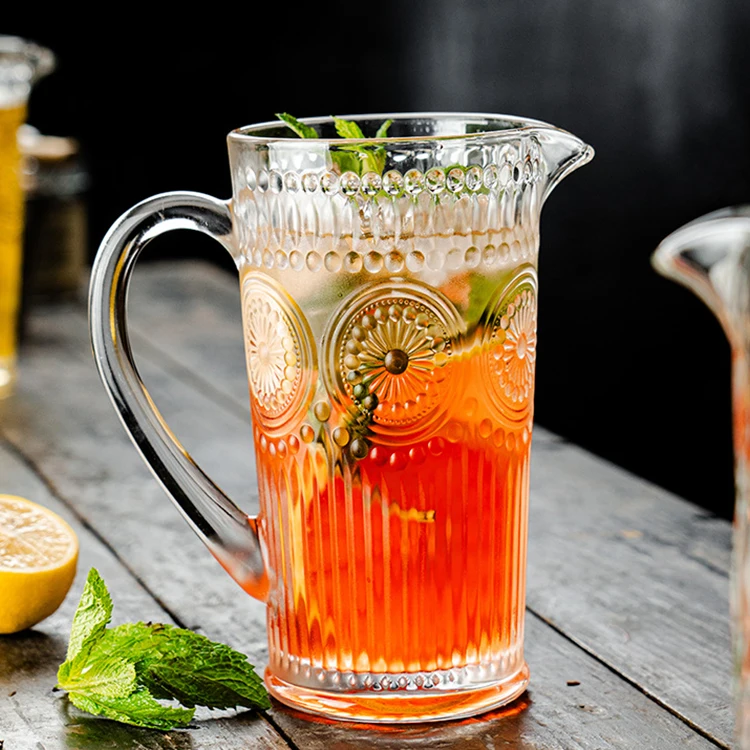 Wholesale Glass Water Pitcher Tall Heavy Vintage Clear Fruit Glass Water Jug  Lead-Free Crystal Embossed Water Glass Tea Pot