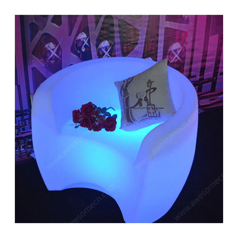 Другая самая крутая уличная мебель для внутреннего дворика