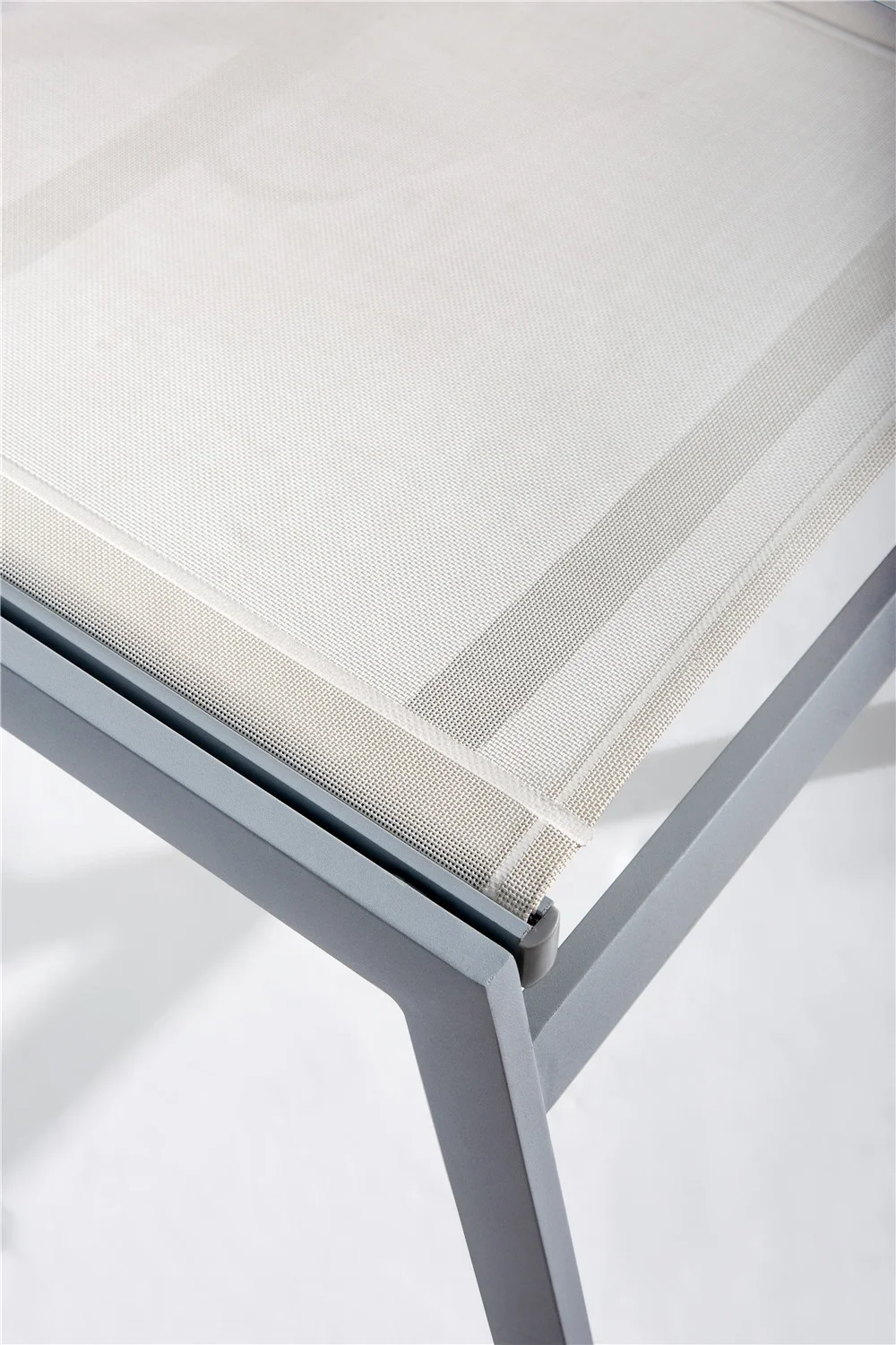 
Outdoor Beach Garden Sun Lounger bed / swimming pool chair aluminium sunbed 