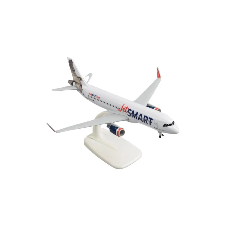 Custom 1/200 Scale Latam Sky JetSMART Airbus A320 Airplane Diecast Aircraft Model with Landing Gear